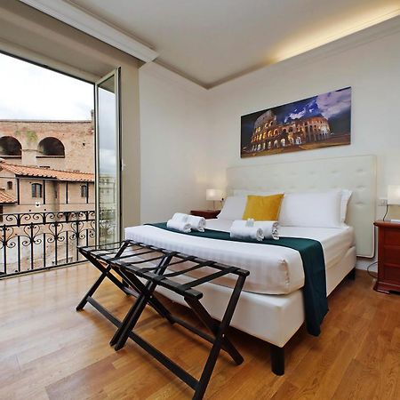 Romulus Rooms Exterior photo