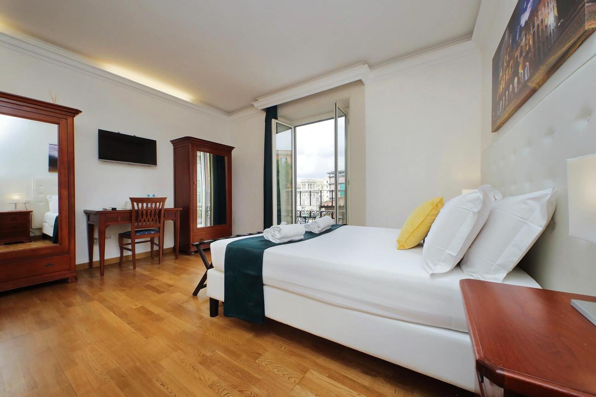Romulus Rooms Exterior photo