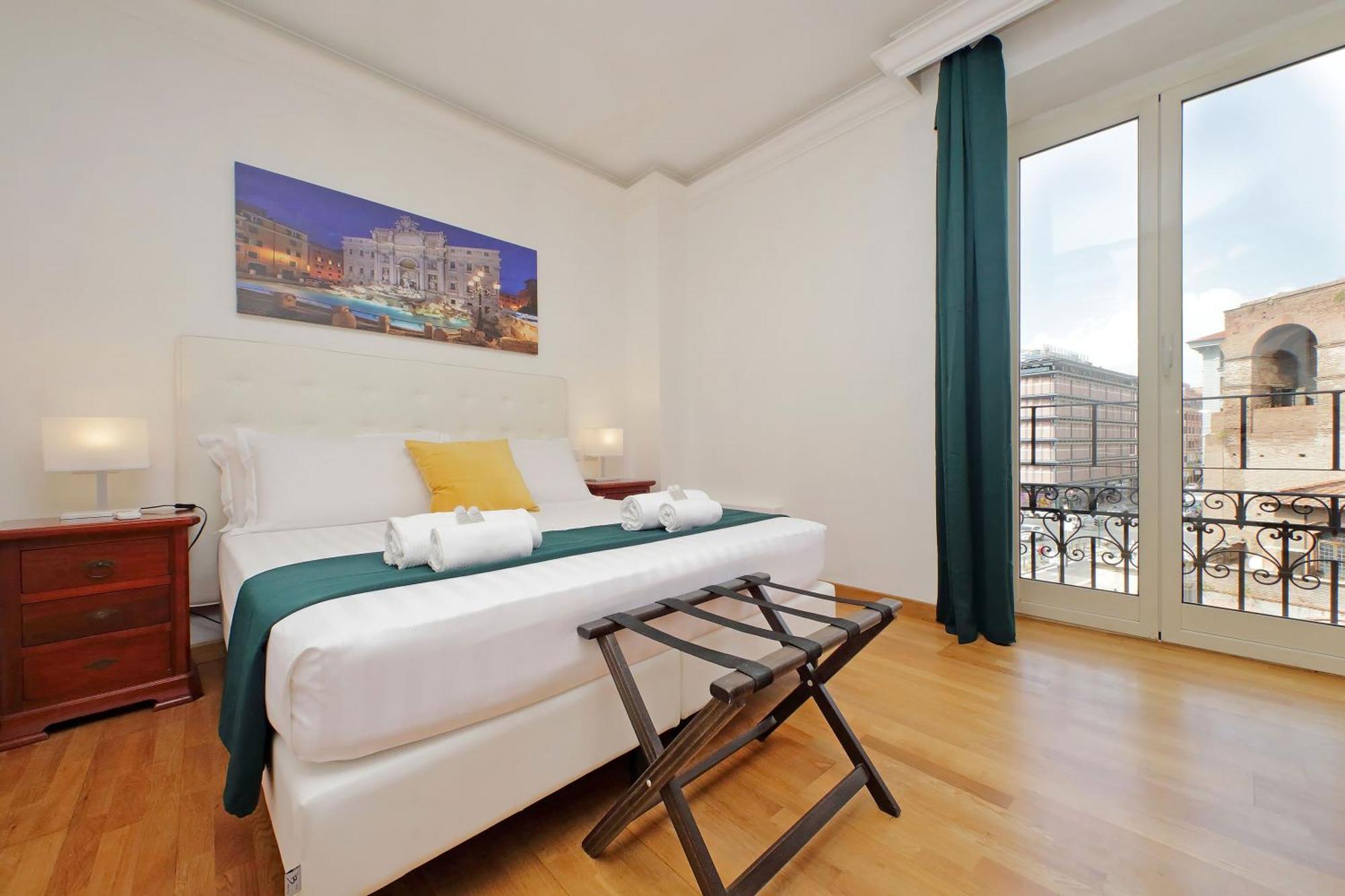 Romulus Rooms Exterior photo