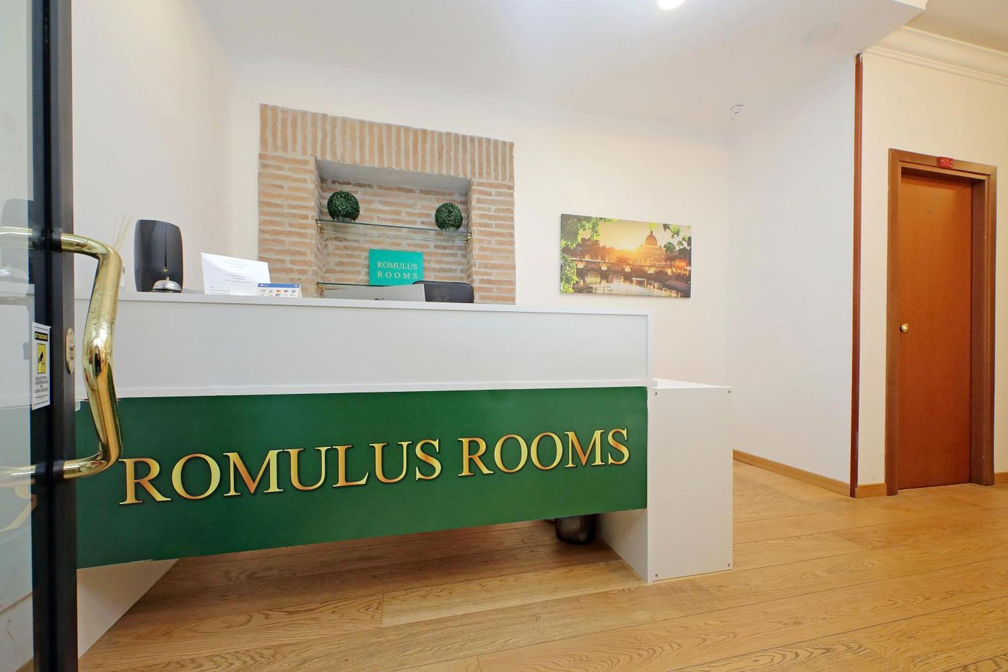 Romulus Rooms Exterior photo